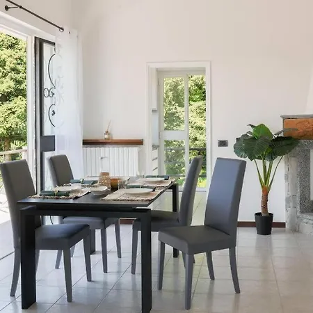Apartment Garden And Lake View Montorfano